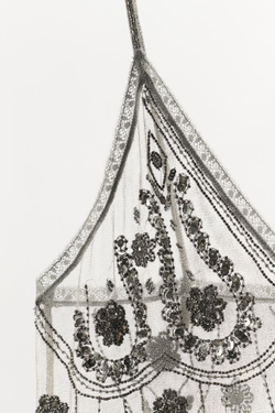 ZARA ТОП С БУСИНАМИ И ПАЙЕТКАМИ, СЕРЕБРИСТЫЙ