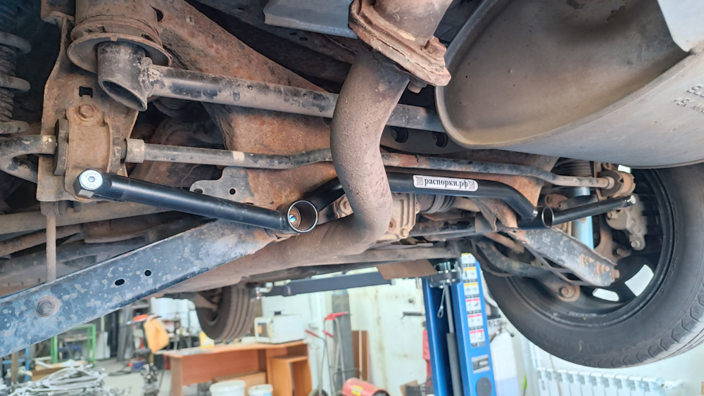 Усилитель заднего стабилизатора цельный с перемычкой Subaru Outback 4 (BR) и Subaru Forester 3 (SH) (ПОД ЗАКАЗ)