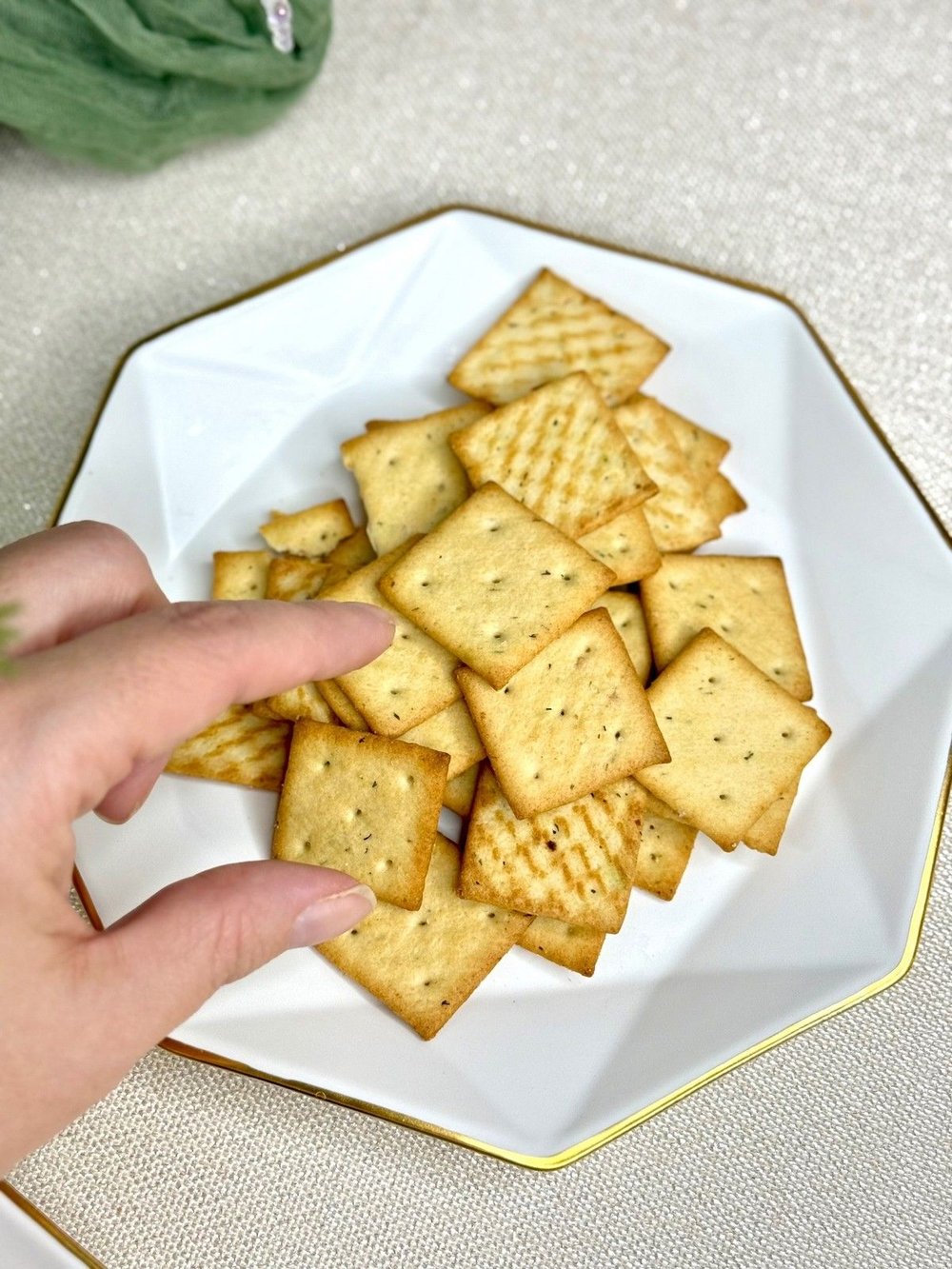 Печенье из печи крекер картофельный с зеленью 180гр