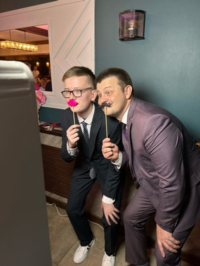 Фотобудка на ДР/Юбилей, 1 час от 7 900 ₽