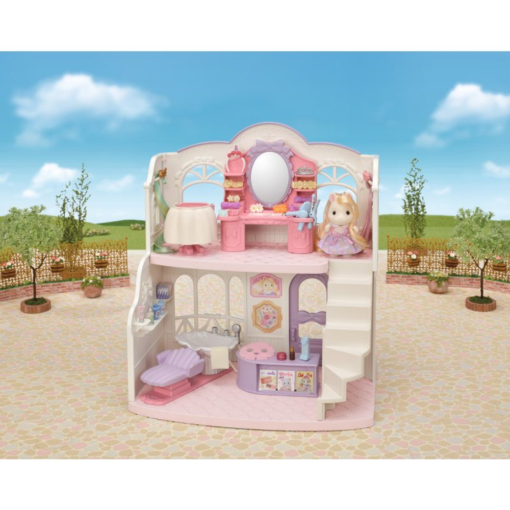 Набором Sylvanian Families Игровая площадка Салон красоты Пони