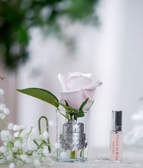 Ароматизированная розовая роза в прозрачной вазе, Cote Noire