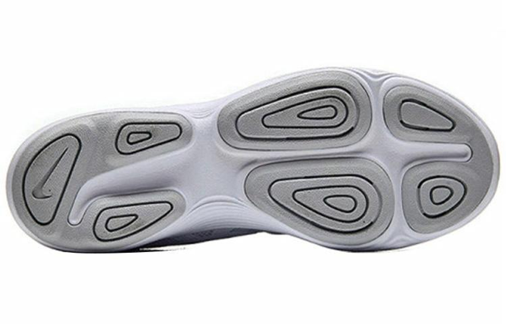 Кроссовки Nike Revolution 4