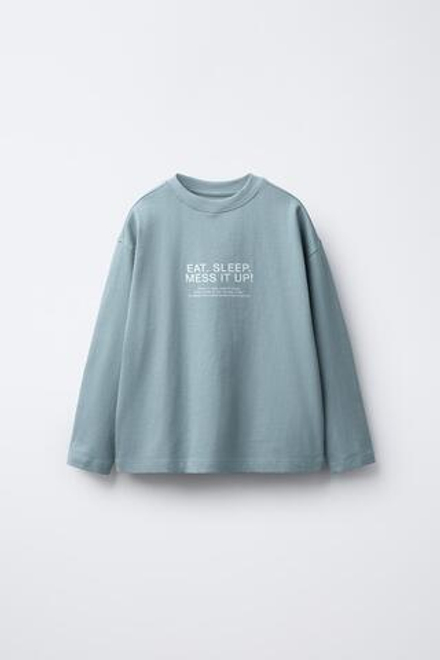 ZARA ФУТБОЛКА С ТЕКСТОВЫМ ПРИНТОМ, ГОЛУБОЙ