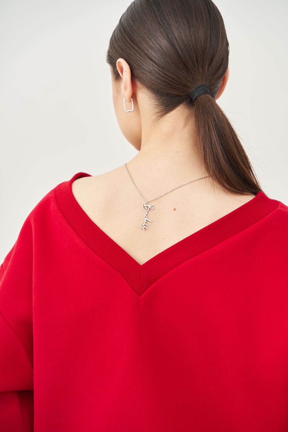 СВИТШОТ С V-ВЫРЕЗОМ КРАСНЫЙ