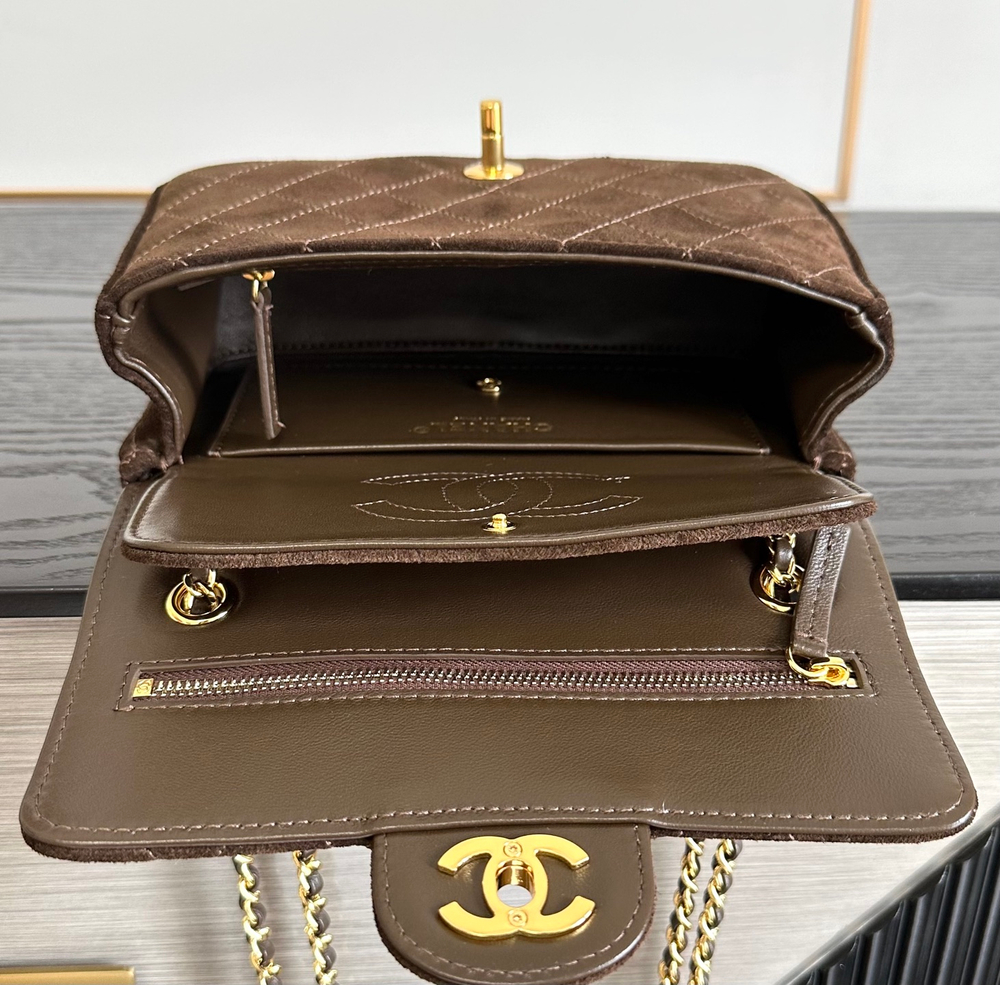 Chanel Mini Classic Handbag 20 cm