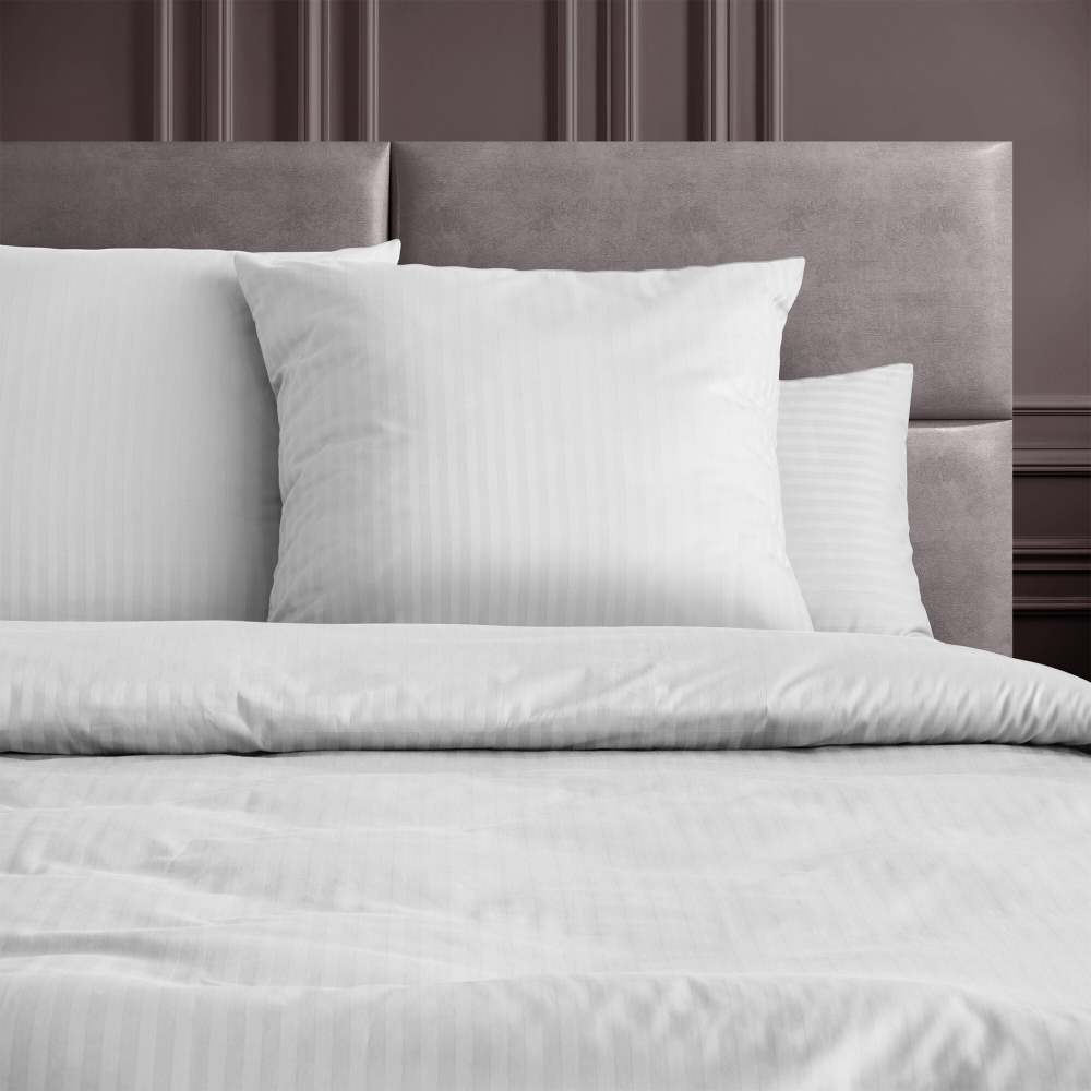 Комплект постельного белья VEROSSA Семейный с наволочками 50х70 и 70х70 (страйп белый)