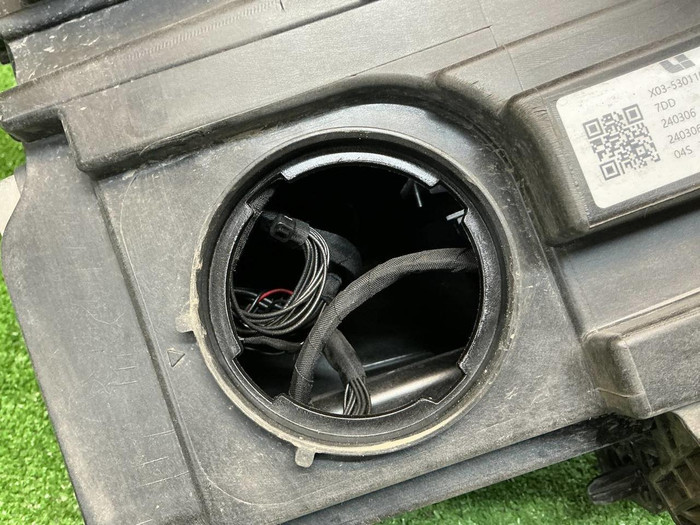 Фара левая Lixiang L7 (2023-н.в.) LED