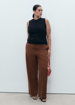 Прямые брюки с посадкой на талии