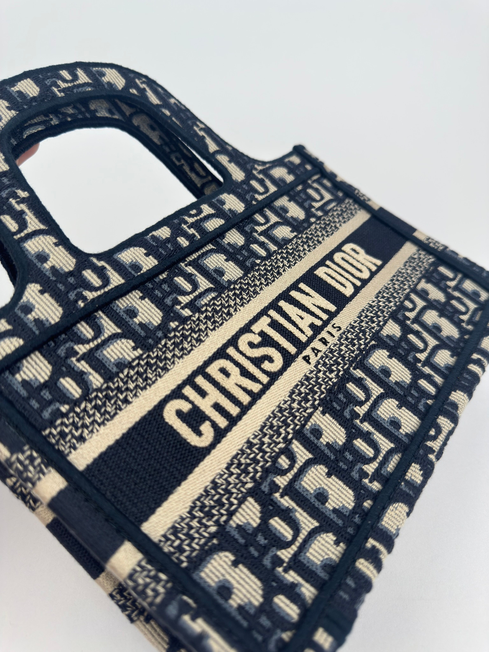Сумка Christian Dior Mini Book Tote