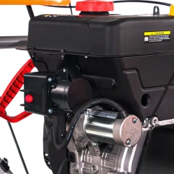 YARD FOX 7654E Pro бензиновый снегоуборщик 11 л.с. ковш 76 см, выброс 15 м, 6 вперед/2 назад SB017654E23