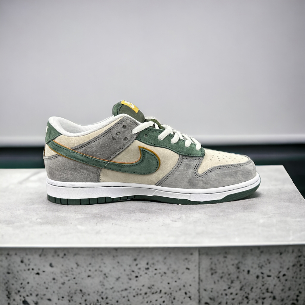 Nike dunk low 6.0 top