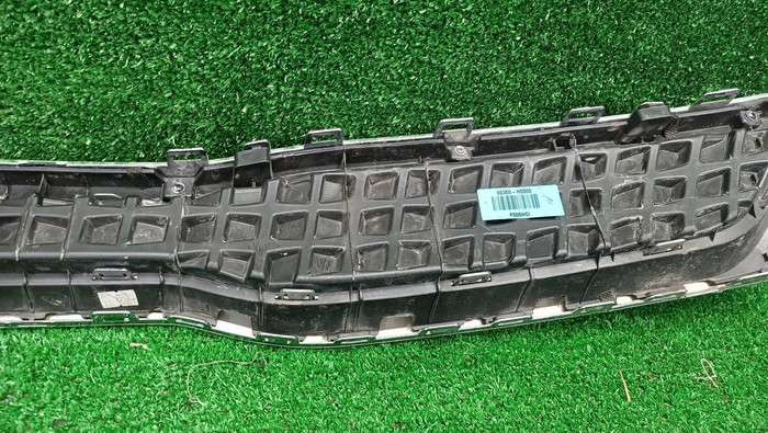 Решетка радиатора KIA Rio 4 X-Line (2017-2020)