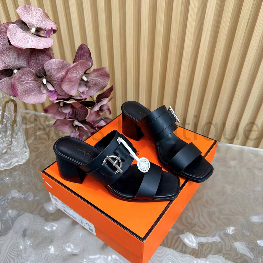 Женские сандалии Hermes Kute в черном цвете