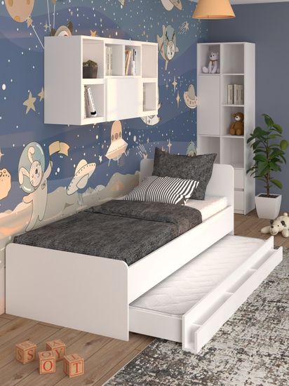 белый / белый