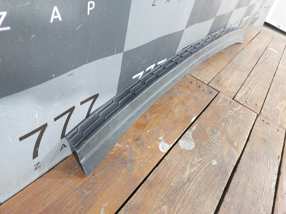 Накладка заднего бампера Skoda Kodiaq 16-22 Б/У Оригинал 565807423