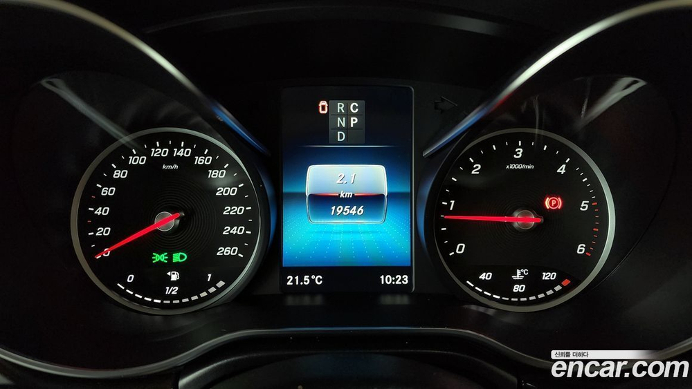 Mercedes-Benz V-Class V300 CDI (03.2022)