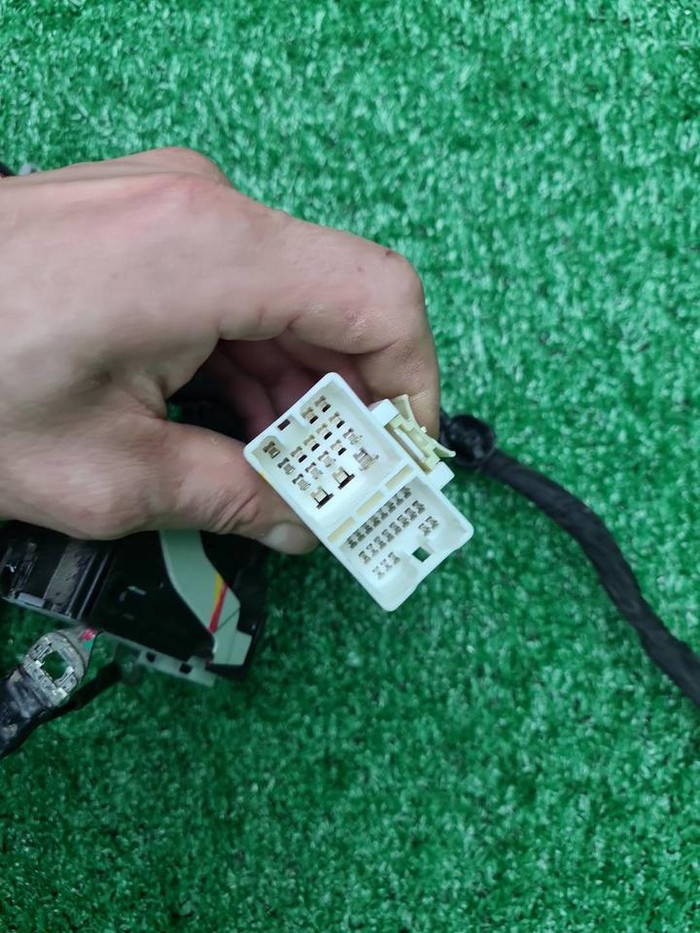 Проводка моторного отсека Haval F7 (2018-2024)