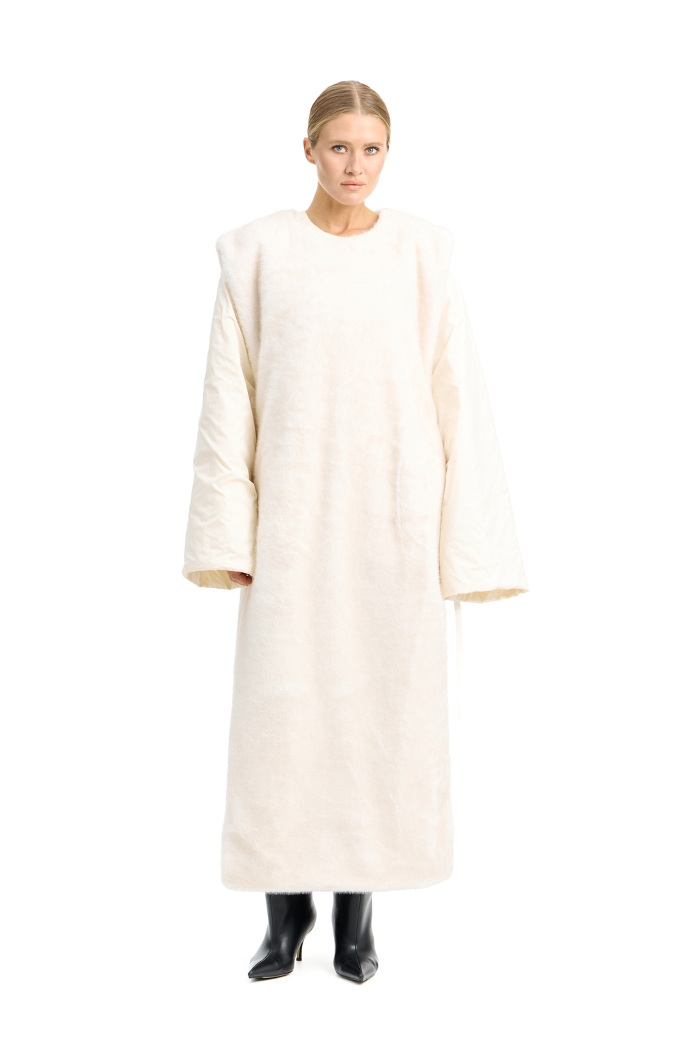 Меховая манишка и ворот NOT USUALLY Milk