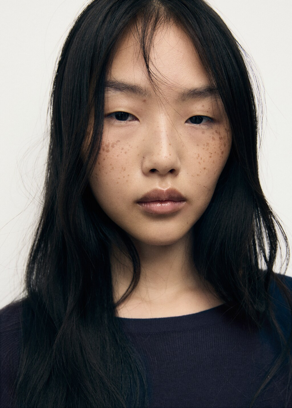 Джемпер из тонкого трикотажа с длинными рукавами