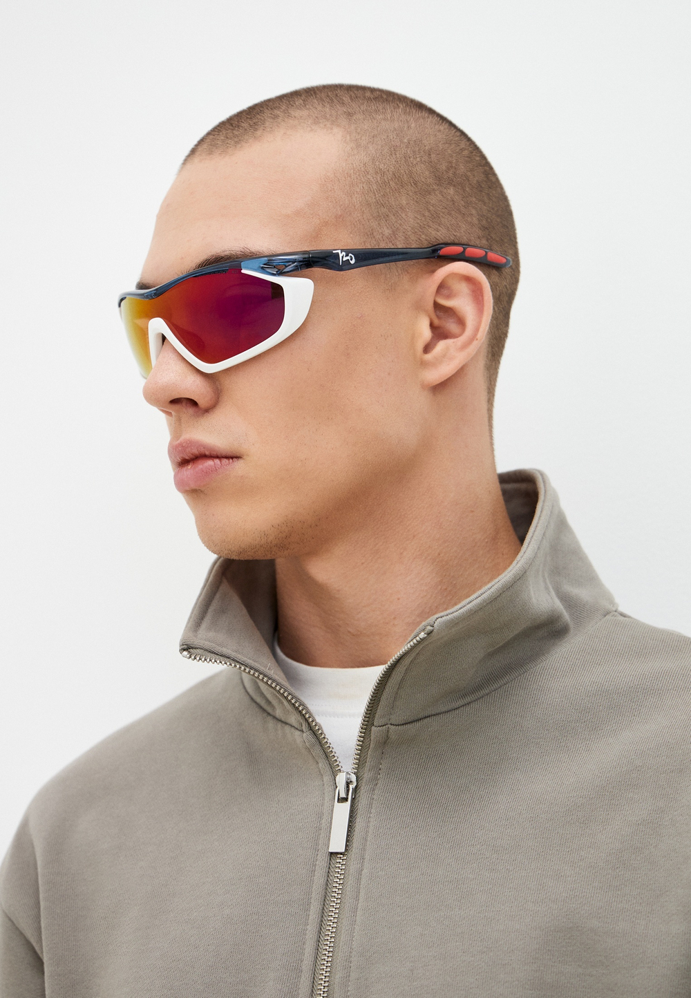 Спортивные очки 720armour Analog Pro / Translucent Midnight Blue Temple / Matte White Gasket / HC Red Black Lens