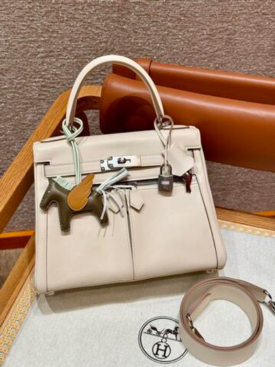 Hermes Kelly 28