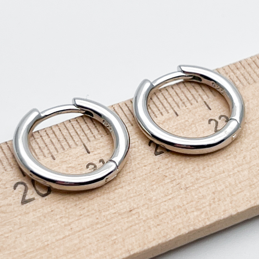 Ювелирные швензы Конго с родиевым покрытием, размер 16*2,5 мм цена за пару