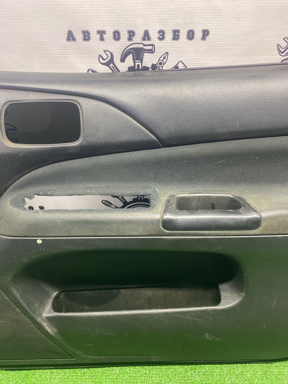 Обшивка двери передней правой Mitsubishi Lancer... с пробегом