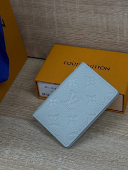 Визитница Louis Vuitton