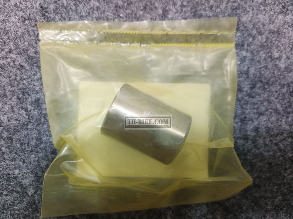 45218-MAJ-G41. PISTON B, 27X35. HONDA