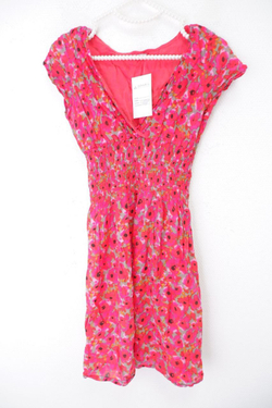 Платье Твоё с цветочным принтом 44 размер