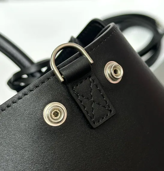 Сумка BALENCIAGA Bel Air Carry All Bag черный/серебро