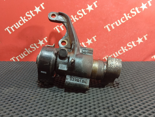 Вал тормозной передний левый 2024г