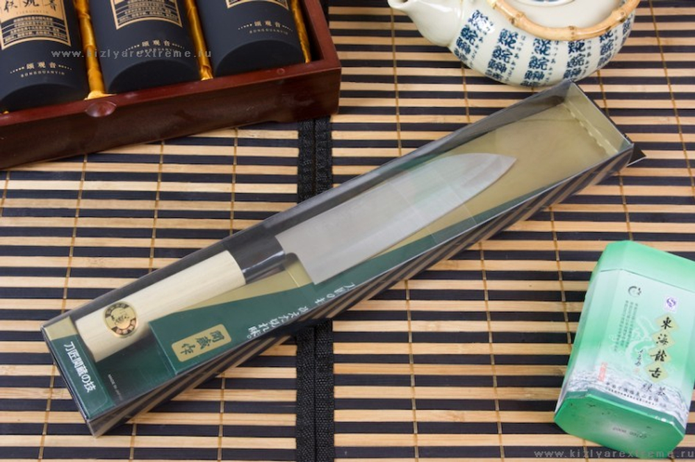 Кухонный нож Santoku 8117-A