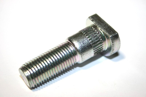 Шпилька колеса заднего 2121