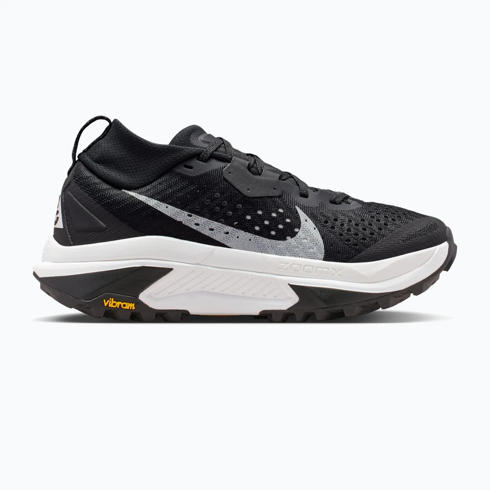 Женские Кроссовки для бега Nike ACG Zegama black/safety orange/summit white