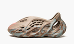 Yeezy Foam RNNR MX "Sand Grey"