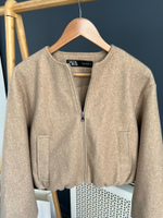 Новая куртка Zara, M