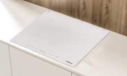 Индукционная панель Hansa BHIW68308