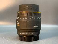 Sigma 50mm/2.8 Macro EX