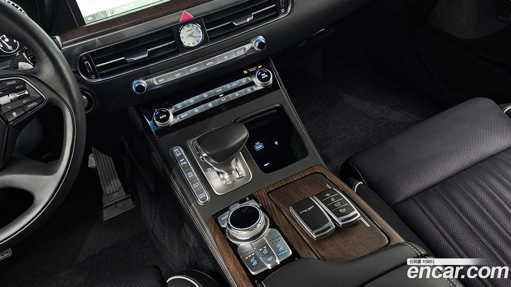 Genesis G90 3.8 AWD (02.2021)