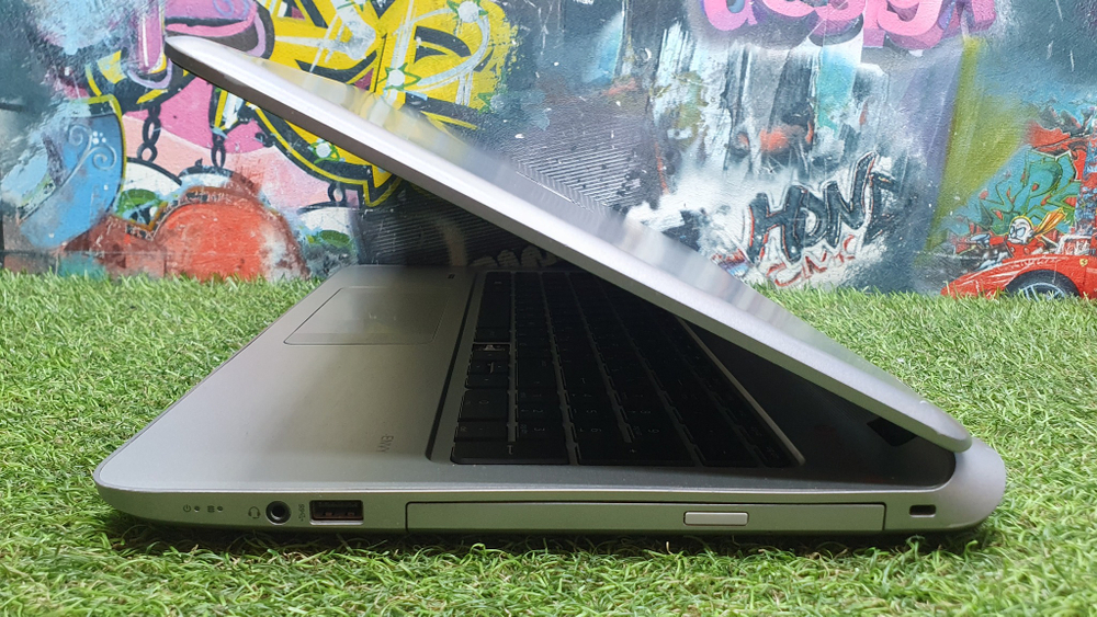 Ноутбук HP i5/8Gb/840M 2Gb/FHD