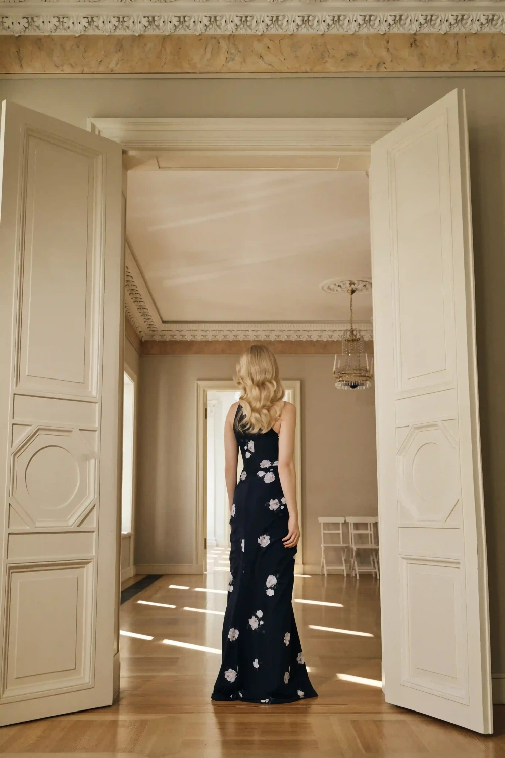 Ivy, платье макси из черного бифлекса с цветочным принтом