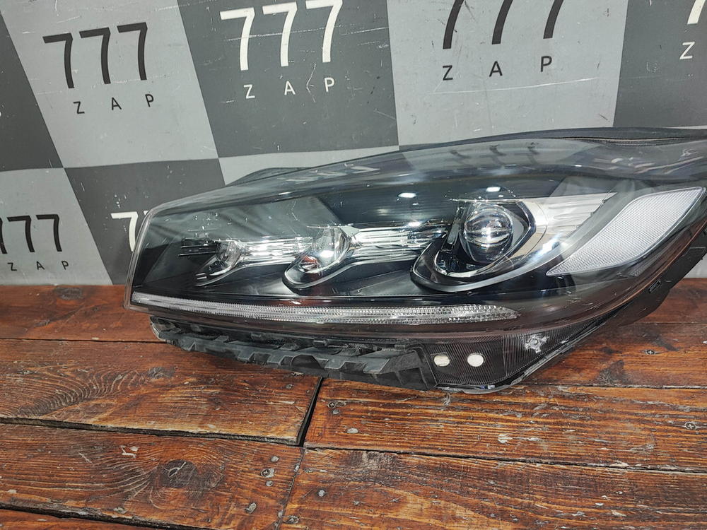 Фара левая LED Kia Sorento 3 Prime (UM) 17-20 Б/У Оригинал 92101C5620