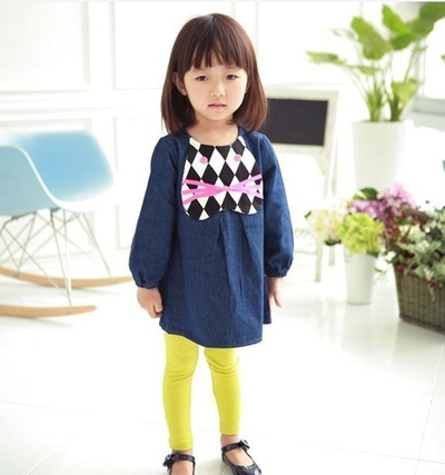 Комплект детский: платье джинсовое с аппликацией и леггинсы