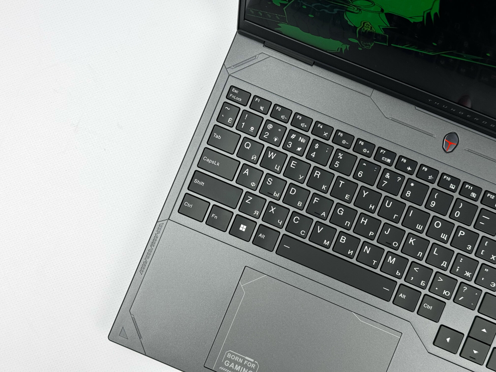 Новый игровой ноутбук Thunderobot i9-13900HX / RTX 4060 8GB / 16GB / 1TB / 2.5K / 240Hz / Win11 / Русско-Английская клавиатура