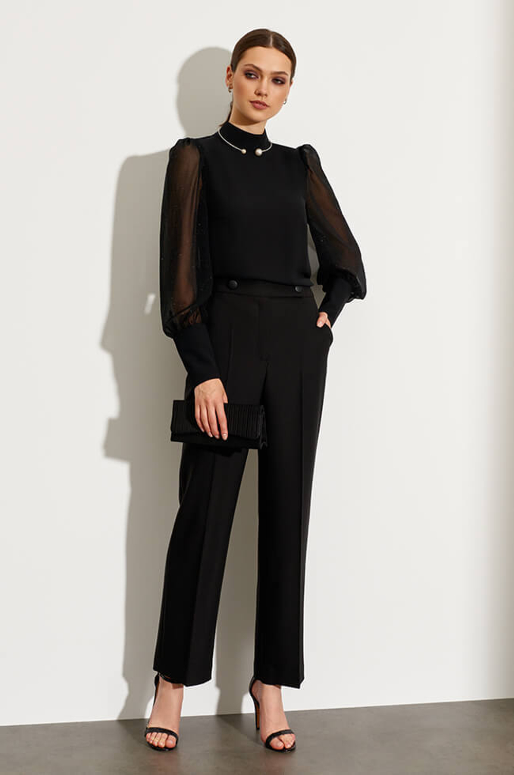 22746 Блузка женская (черный)