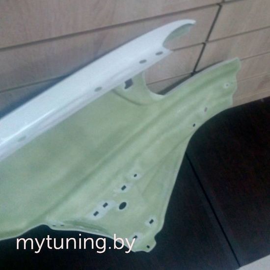 Крылья пластиковые для Audi 100 C4