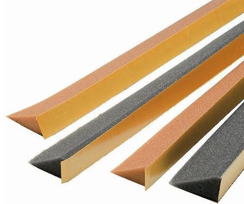 Полоса поролоновая Luxard самоклеющаяся в ендову