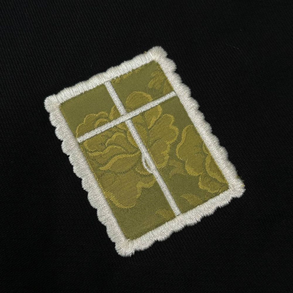 Худи Смерч на молнии Окно черный